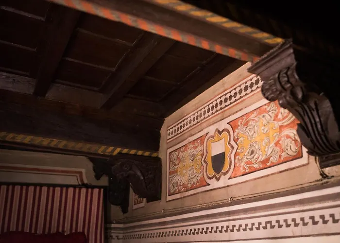 Bed & Breakfast All'ombra Della Torre Only 3*