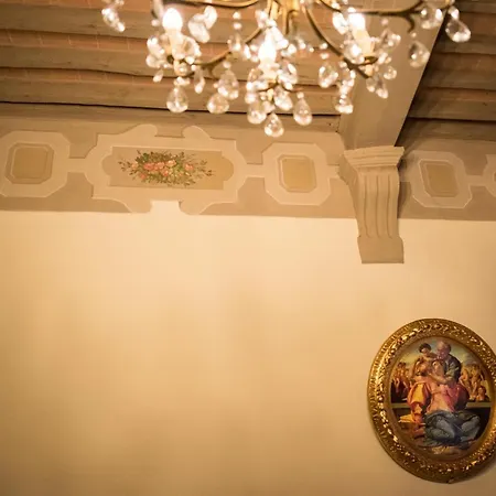 All'ombra Della Torre Only Bed & Breakfast Siena