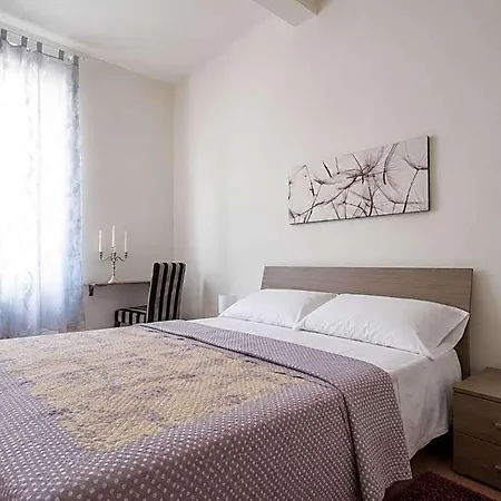 All'ombra Della Torre A Due Passi Da Piazza Del Campo Bed & Breakfast