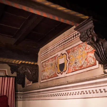 All'ombra Della Torre Only 3*