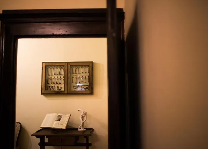 All'ombra Della Torre Only 3* 锡耶纳